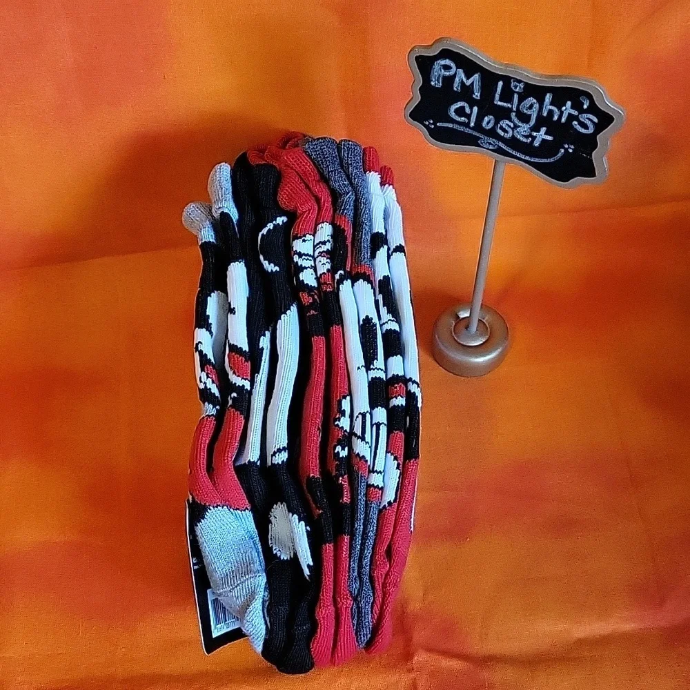 Disney Mickey Mouse Sock Set New 5 Pair Black White Red Gray No-Show